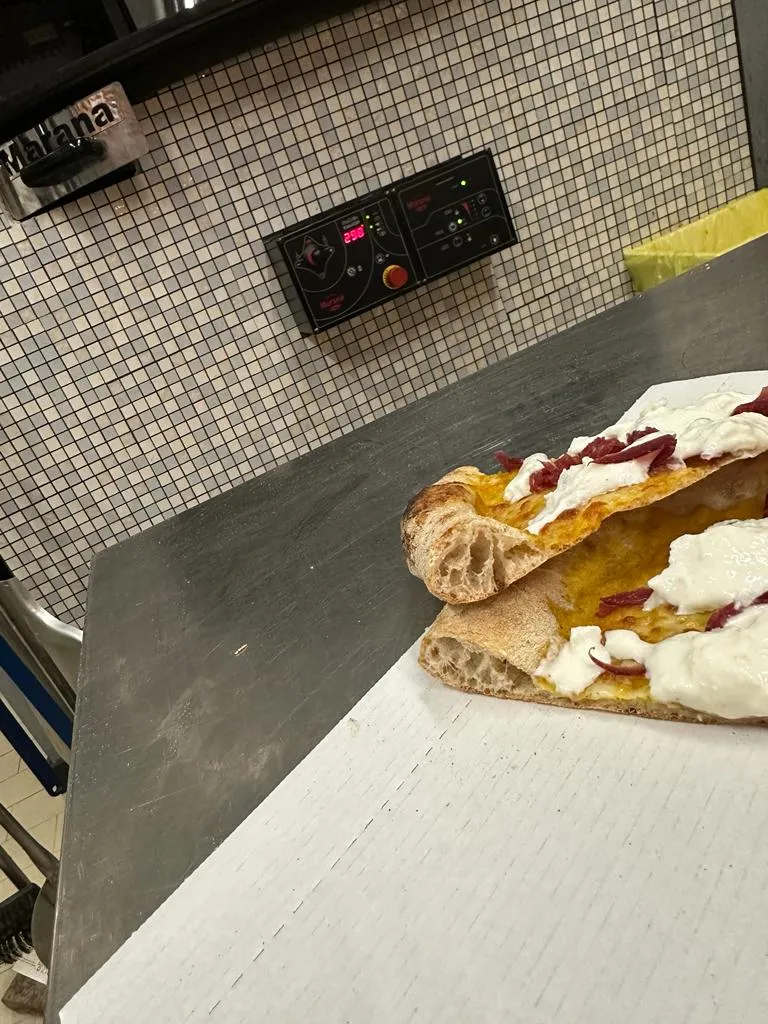 Pizza Gemma_Torre di Mosto_slider_image_3