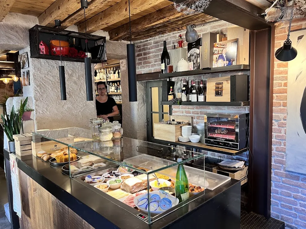 Jim O'Hagan_Hotel Ristorante Enoteca Osteria dal Menga_Torrebelvicino_review