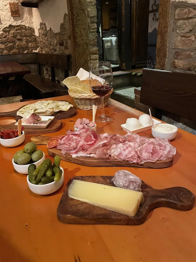 Don Diego_Torri del Benaco_slider_image_3