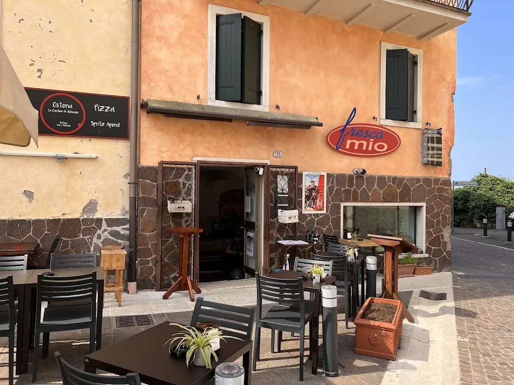 Osteria la Cantina restaurant in Torri del Benaco