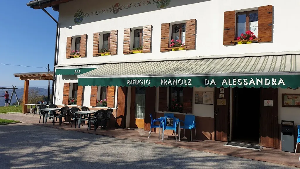 Rifugio Pranolz_Trichiana_slider_image_1