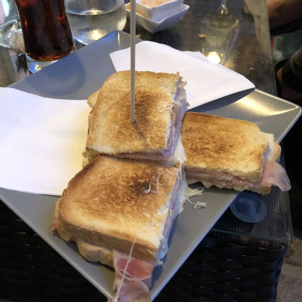 Bar La Dolce Vita restaurant in Trichiana