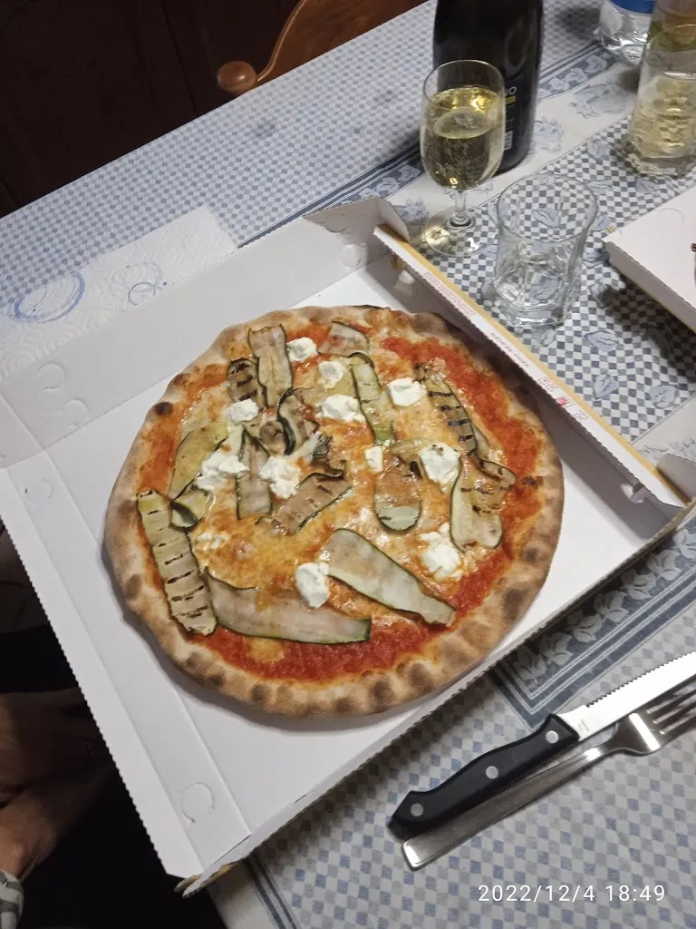 Pizzeria Lo Sfizio_Trichiana_slider_image_2