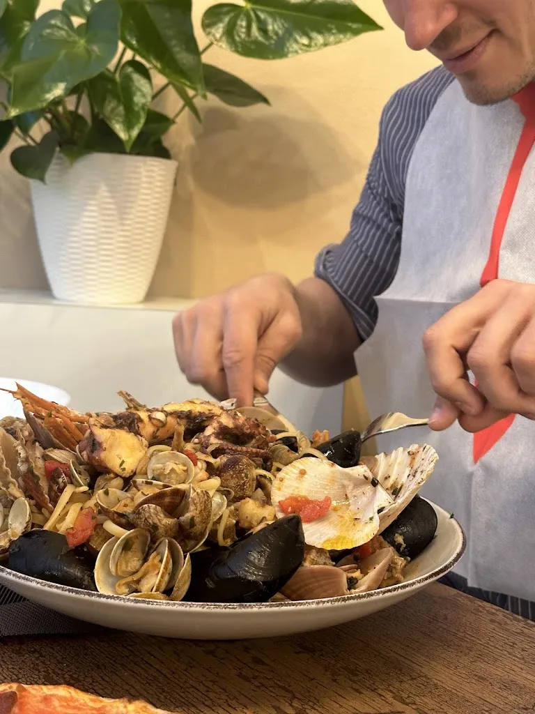 JMax Morin_L'accabadora_Valgatara_review