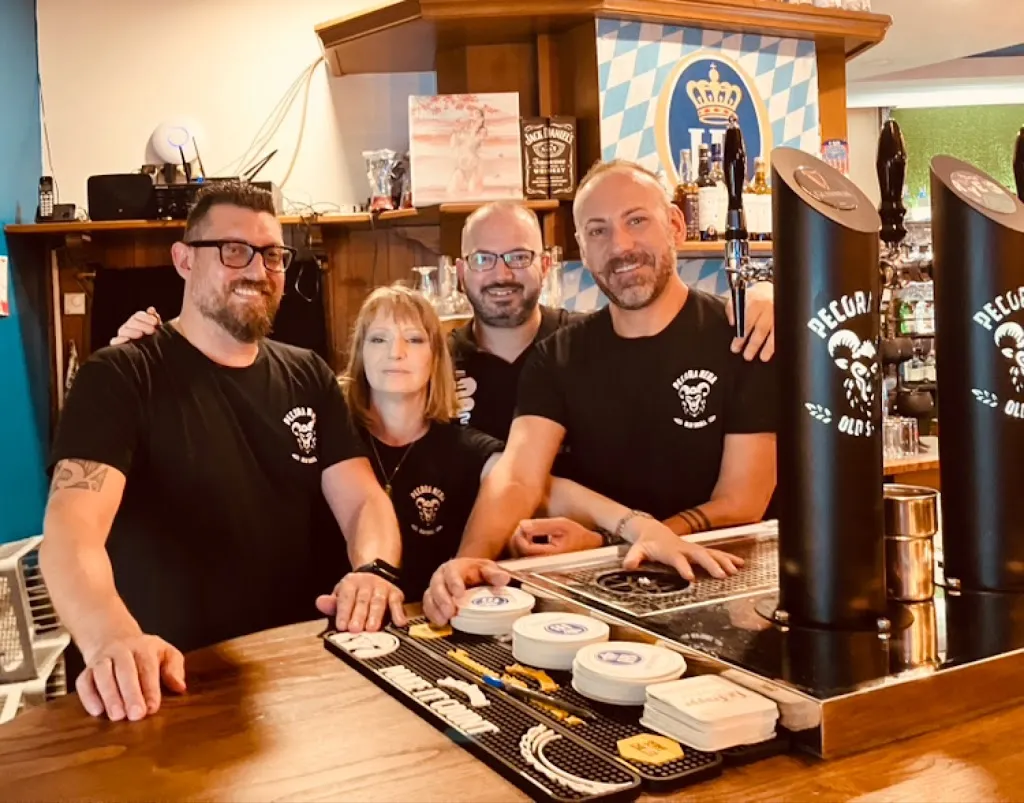 Enzo Cortivo_Black Sheep Of Furlato Roberta_Valdagno_review