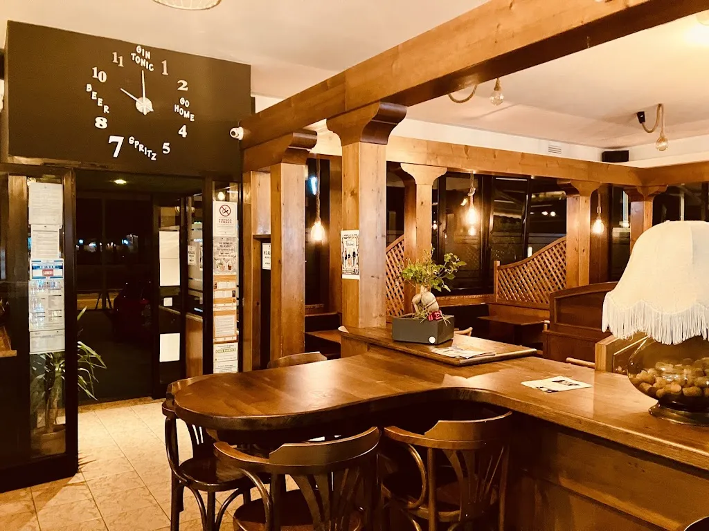 Black Sheep Of Furlato Roberta restaurant in Valdagno