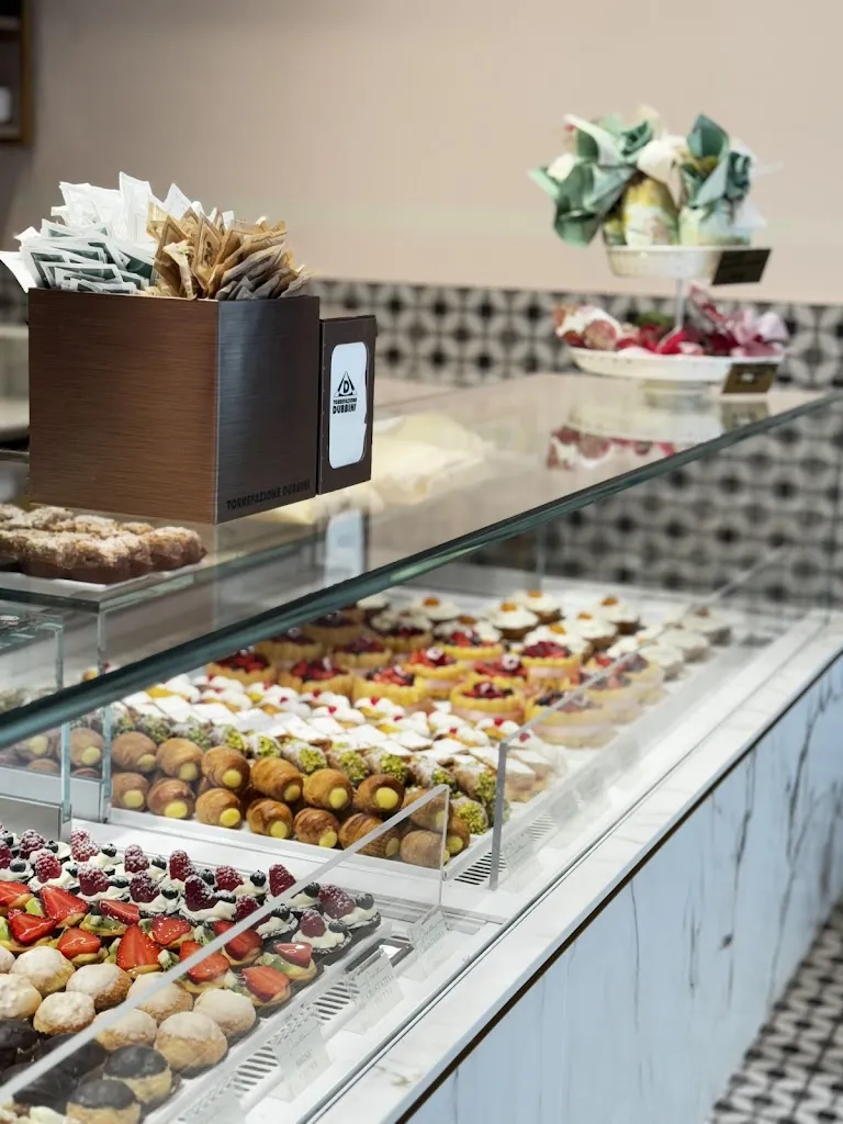 Pasticceria Bistrot Papillon restaurant in Valdagno