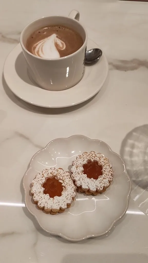 Pasticceria Bistrot Papillon_Valdagno_slider_image_2