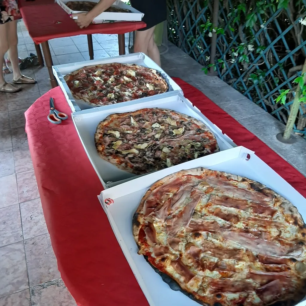 C'è Pizza Per Te_Valdagno_slider_image_2