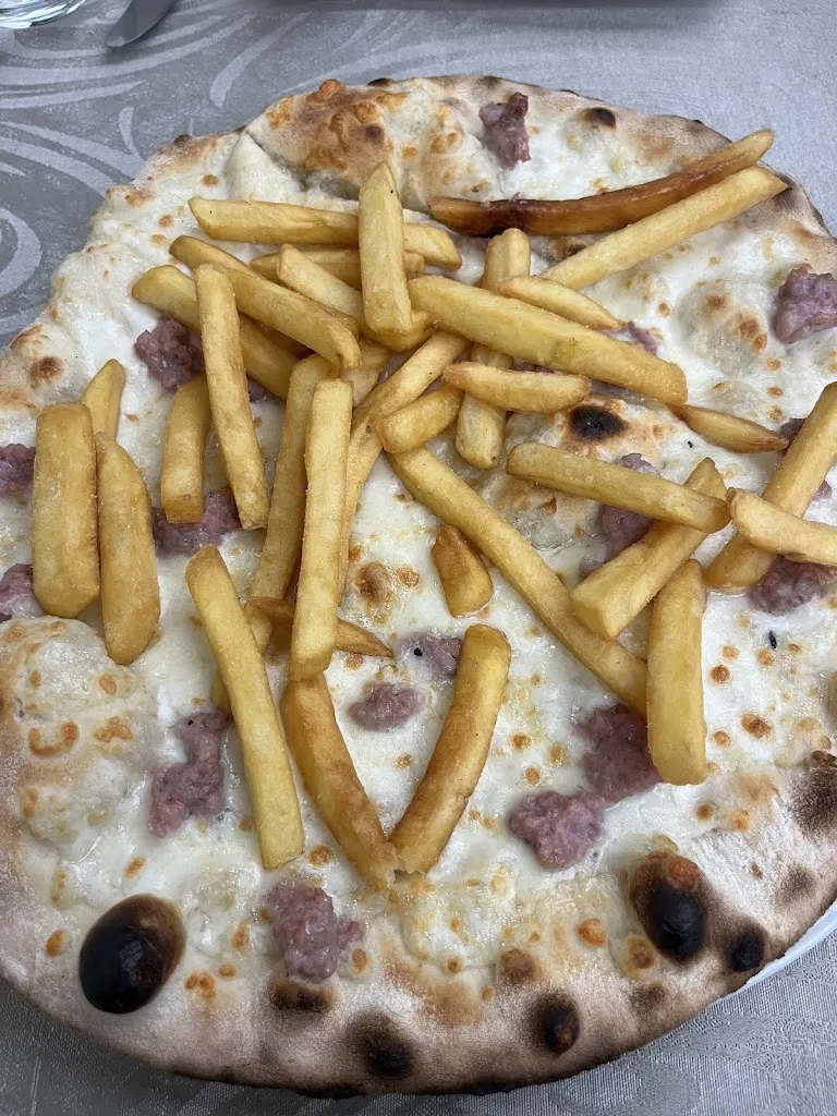 Brennan White_Le Mirage_Celano_review