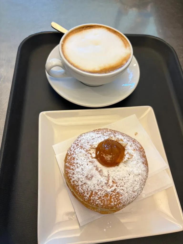 Bar Due Più Uno con cucina casalinga , caffetteria ._Vazzola_slider_image_2