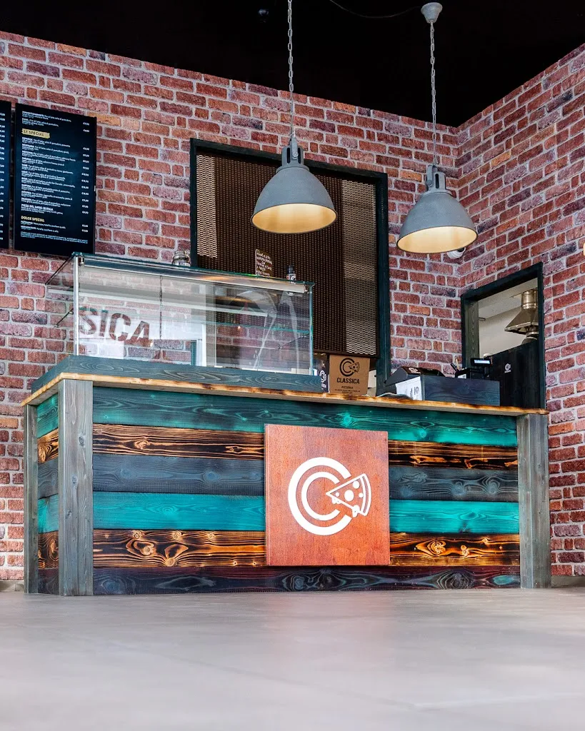 Classica Pizzeria Ruffano restaurant in Ruffano