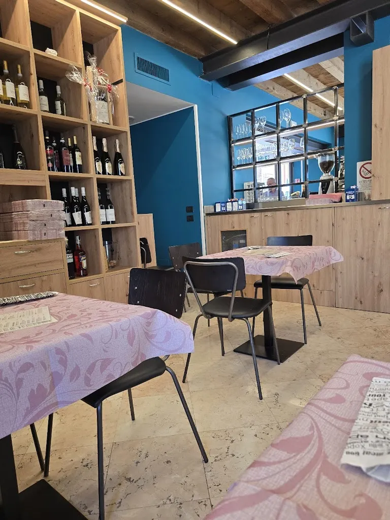 Leone Bistrot - Cucina e Bottega restaurant in Valeggio sul Mincio