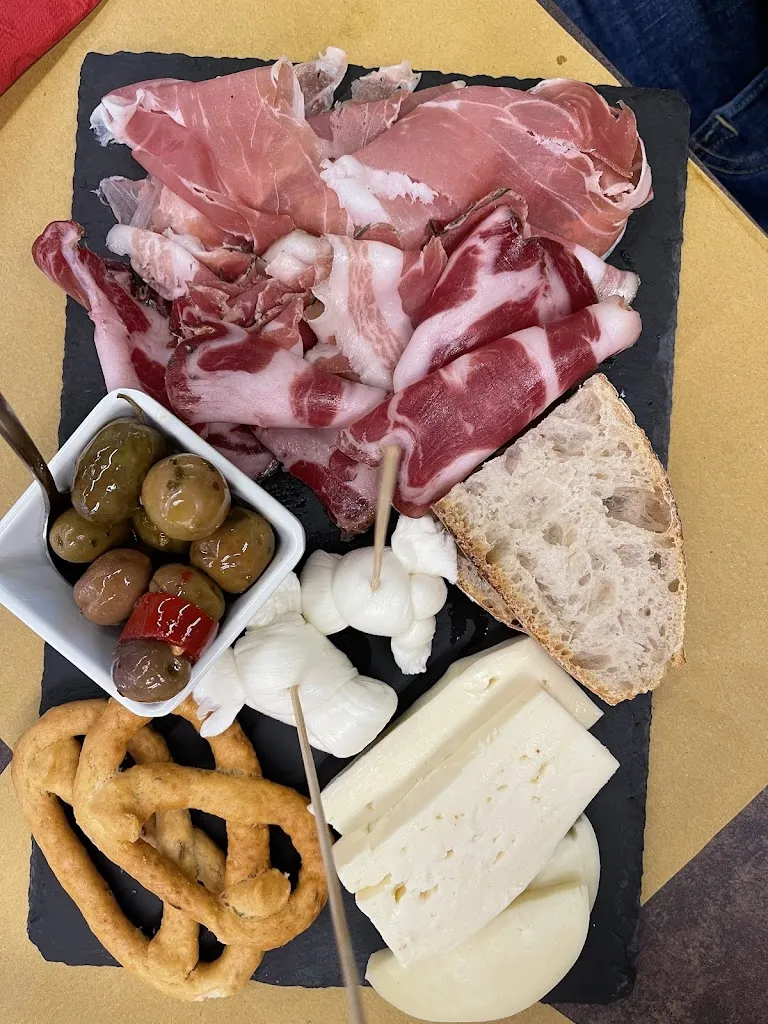 Leone Bistrot - Cucina e Bottega_Valeggio sul Mincio_slider_image_3