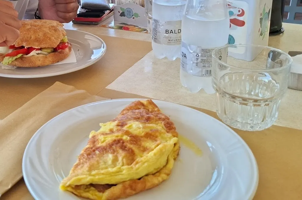 Federica Crispi_Bar paninoteca e pausa pranzo Scaligero_Valeggio sul Mincio_recensione