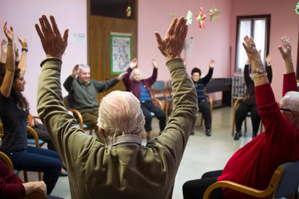 Villa in Villa - Centro Diurno per Anziani con Riabilitazione_Villa Estense_slider_image_2
