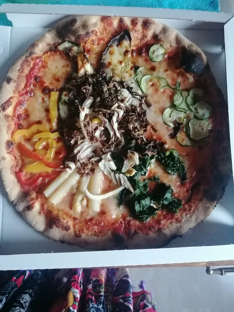 Beauty Jle_Pizzeria Monica_Villanova del Ghebbo Canton_review