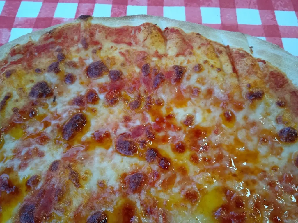 Lucia_Pizzeria Da Giancarlo_Volargne_review