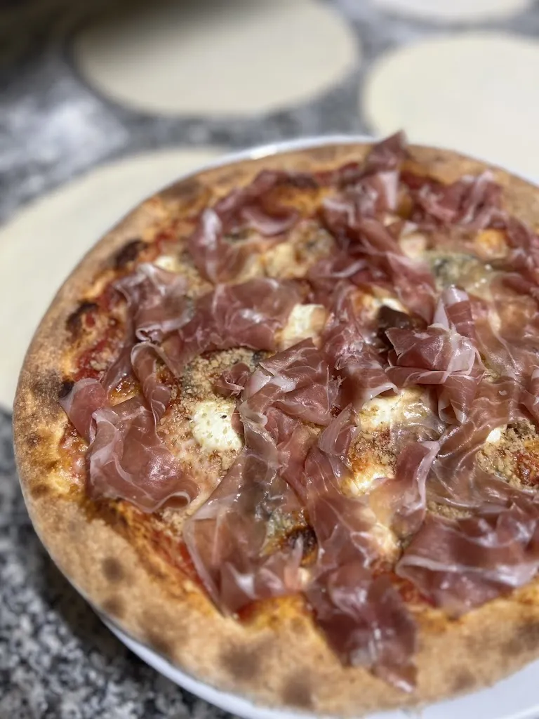 Pizzeria Da Giancarlo restaurant in Volargne