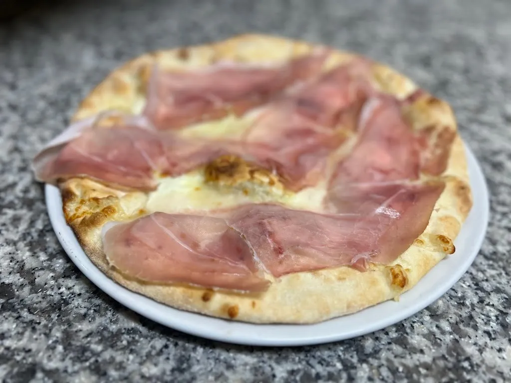 Pizzeria Da Giancarlo_Volargne_slider_image_3