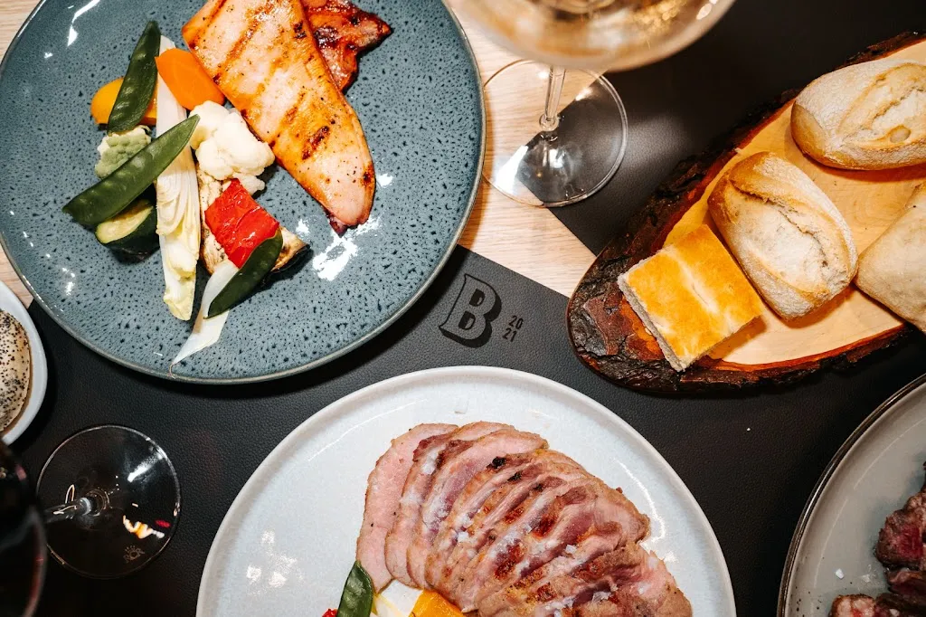 Bronxe_Zanè_slider_image_2