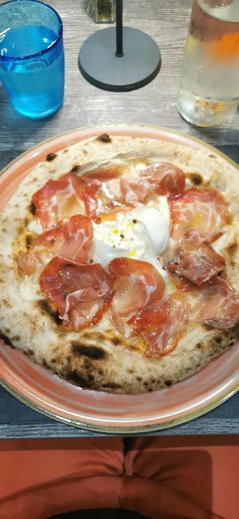 cassiopee dujardin_L'Impronta Pizzeria Zelarino_Zelarino_review