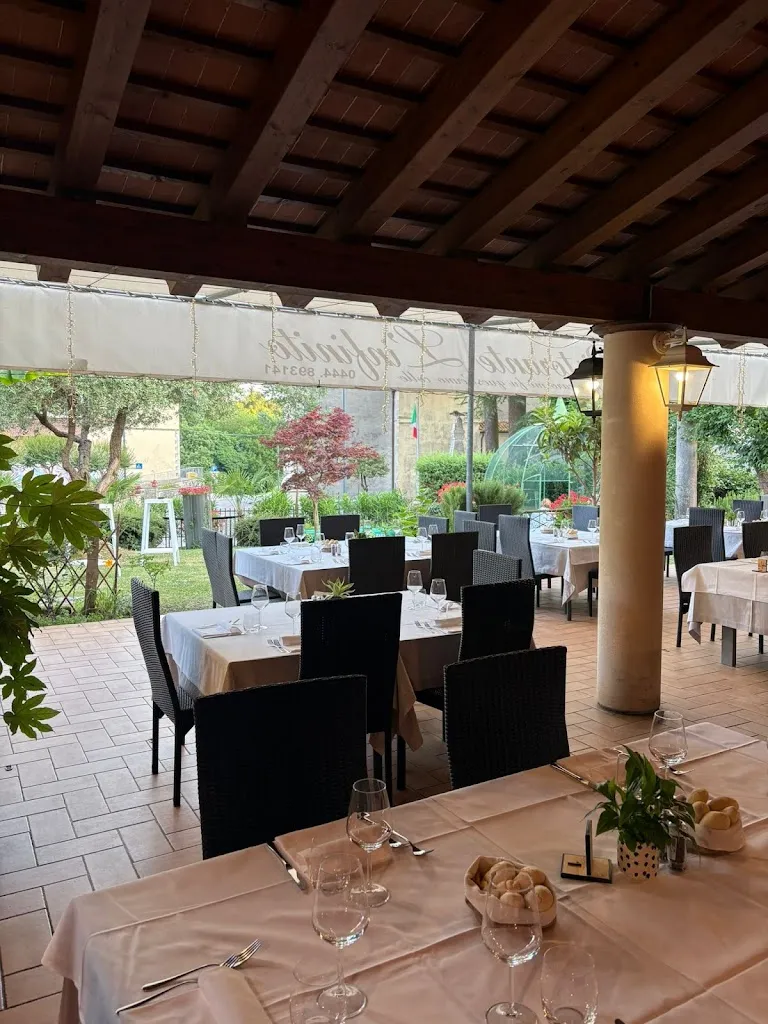 Ristorante L'Infinito 2.0 di Paola e Simone_Zovencedo_slider_image_1