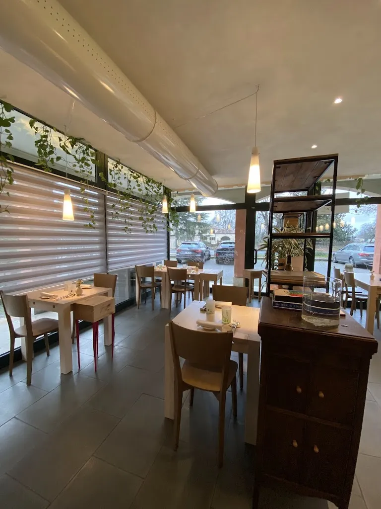 Adam Pirini_Condividere Osteria_Zero Branco_review