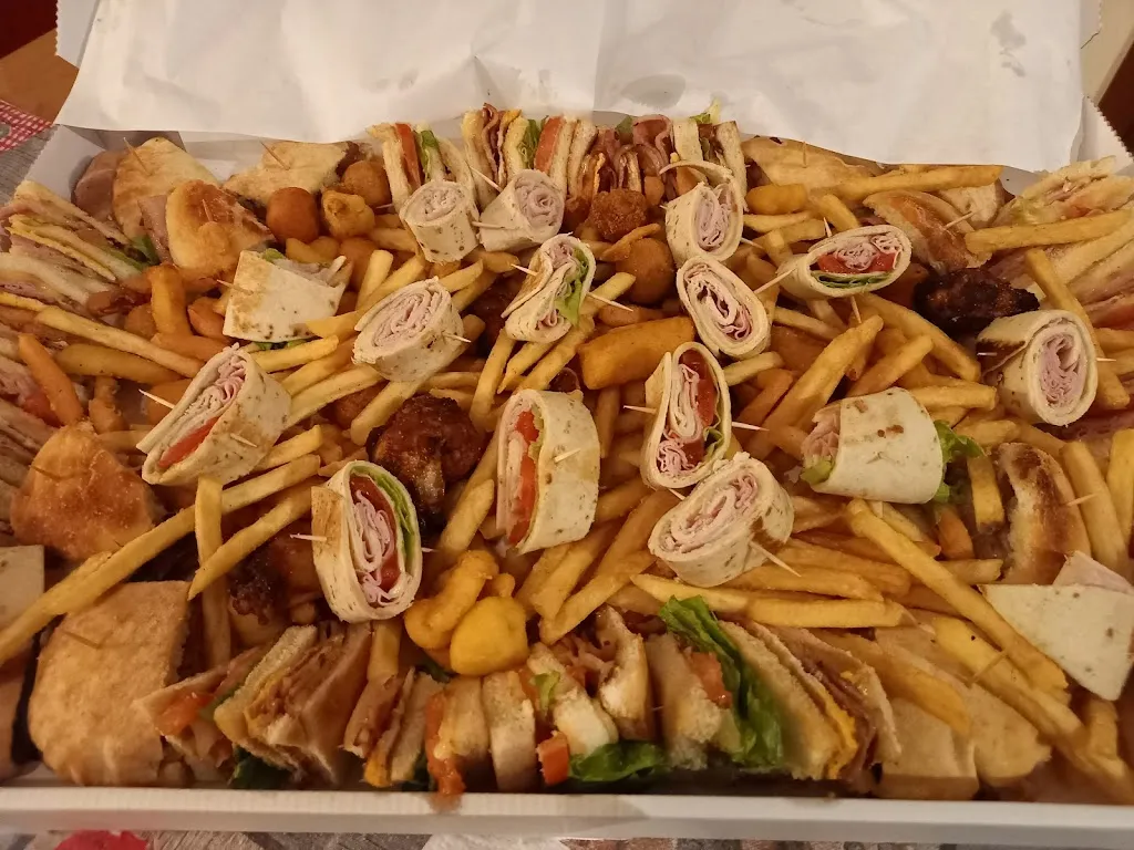 Omar Modenato_Lo Sfizio di Matteo_Zero Branco_review