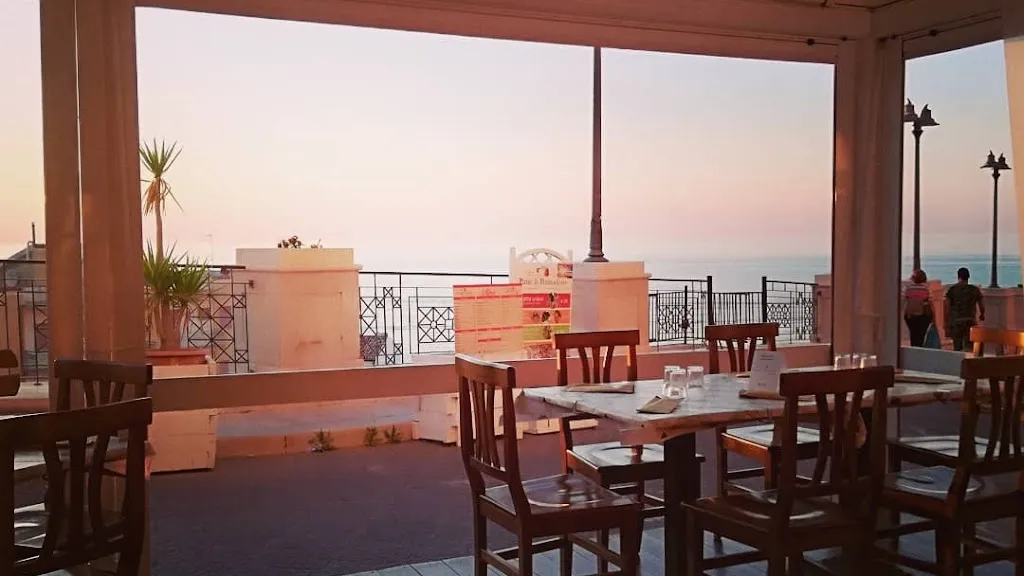 Trattoria Pane e Pomodoro restaurant in Rodi Garganico