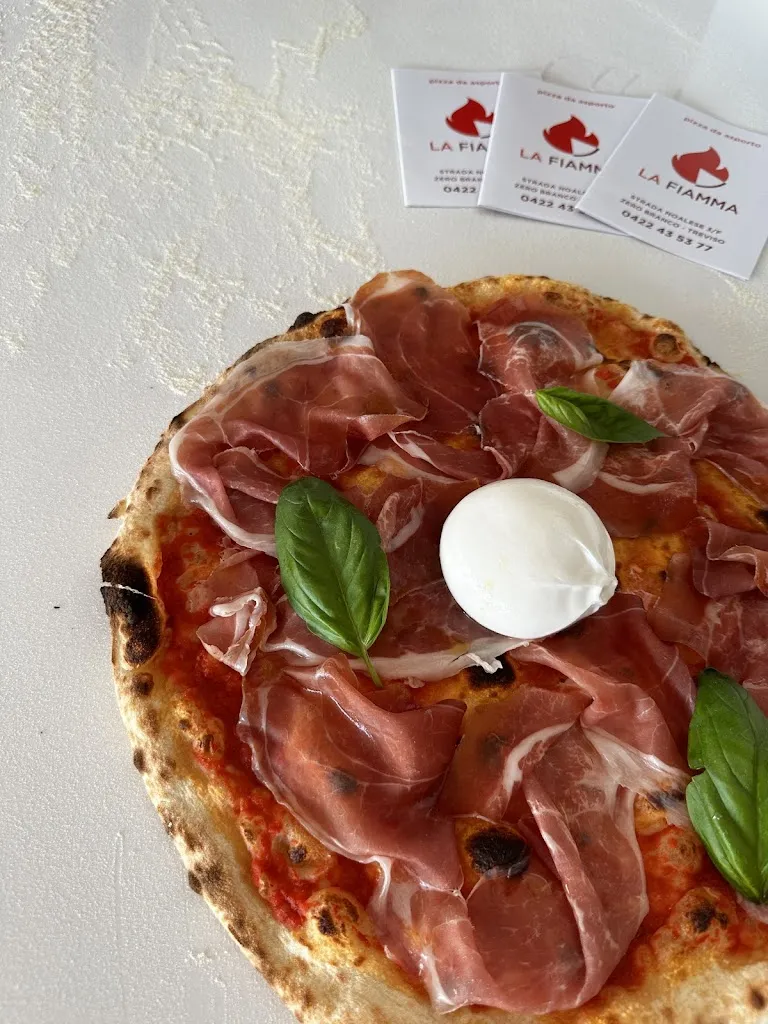 Pizzeria La Fiamma -Zero Branco_Zero Branco_slider_image_3