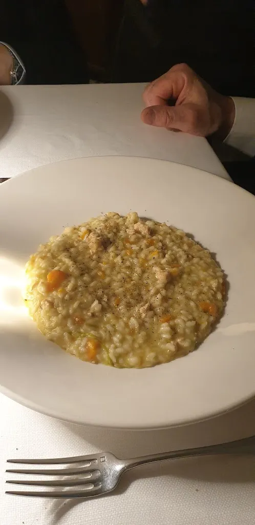 Maria Laura Faccini_Trattoria Brunello_Zero Branco_review