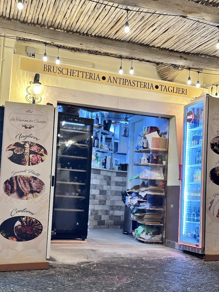 La Taverna del Castello restaurant in Rodi Garganico