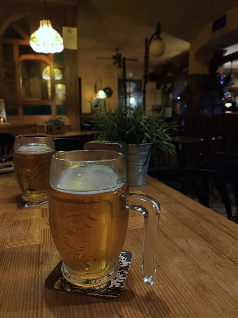 Chiara Bruno_La Gare Central_Zevio_review