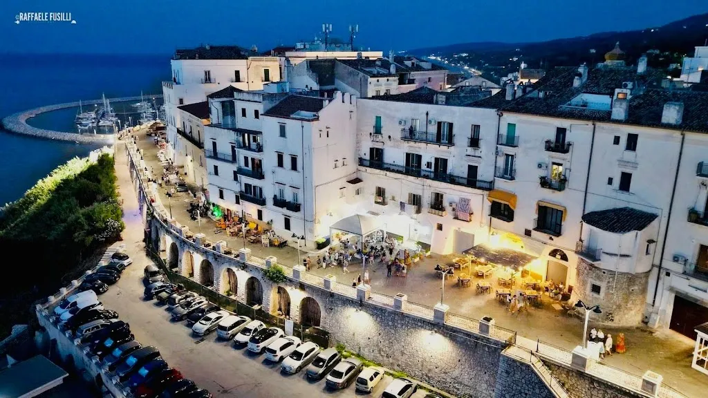 L'angolo della pizza da Zio Leo_Rodi Garganico_slider_image_3