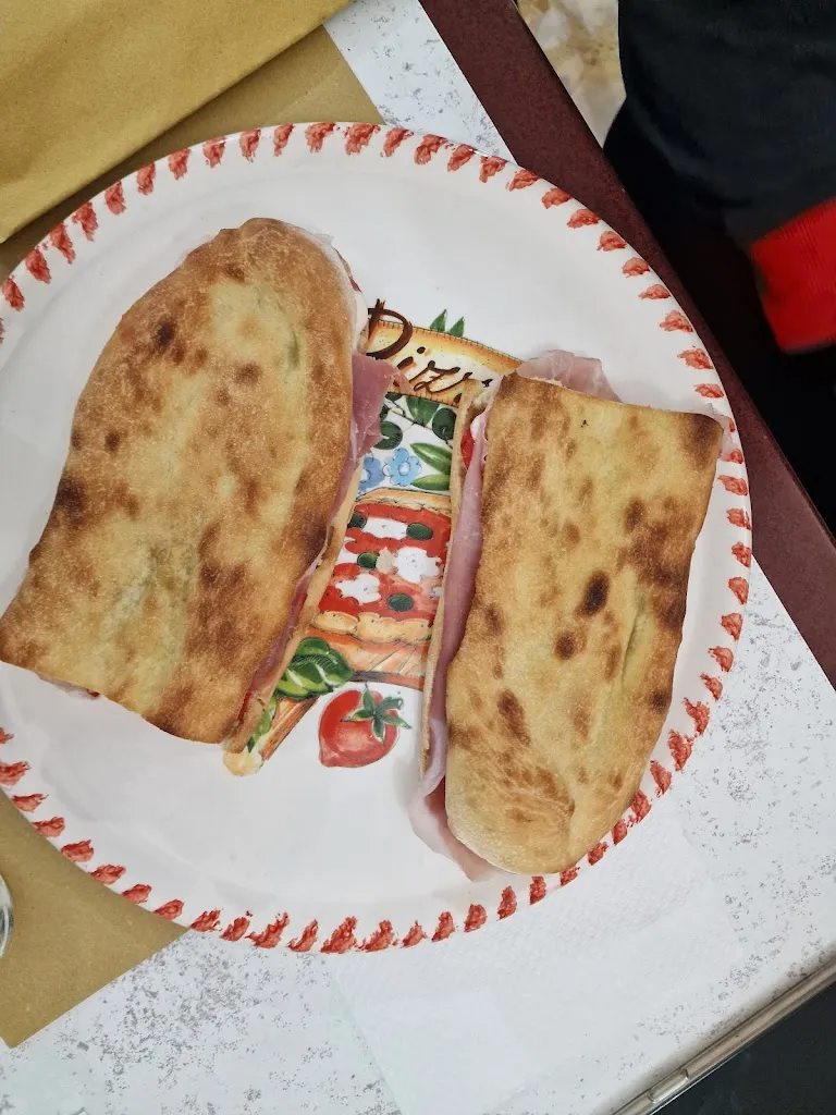 Menu_Pizzeria Helvetia_Rodi Garganico_imagen_3