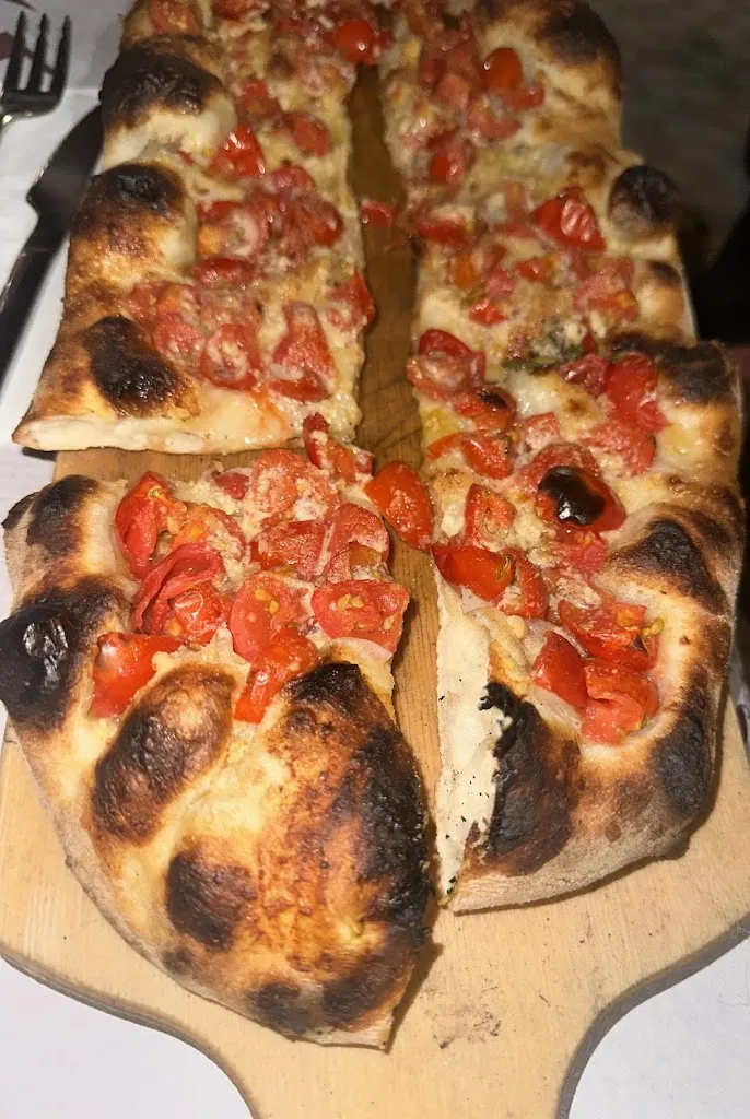 Vanessa_Pizzeria Borgo Antico_Rodi Garganico_review