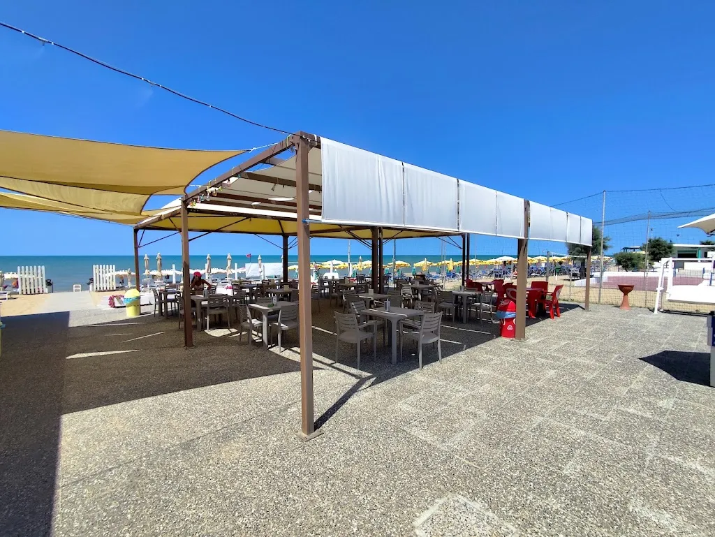 Andrea Carmine Mariani_Lido Benessere_Rodi Garganico_recensione