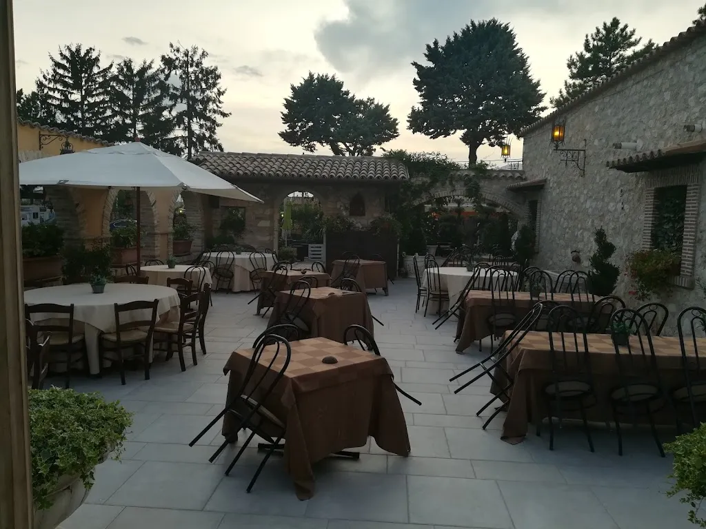 Paloma Restaurant restaurant in Celano