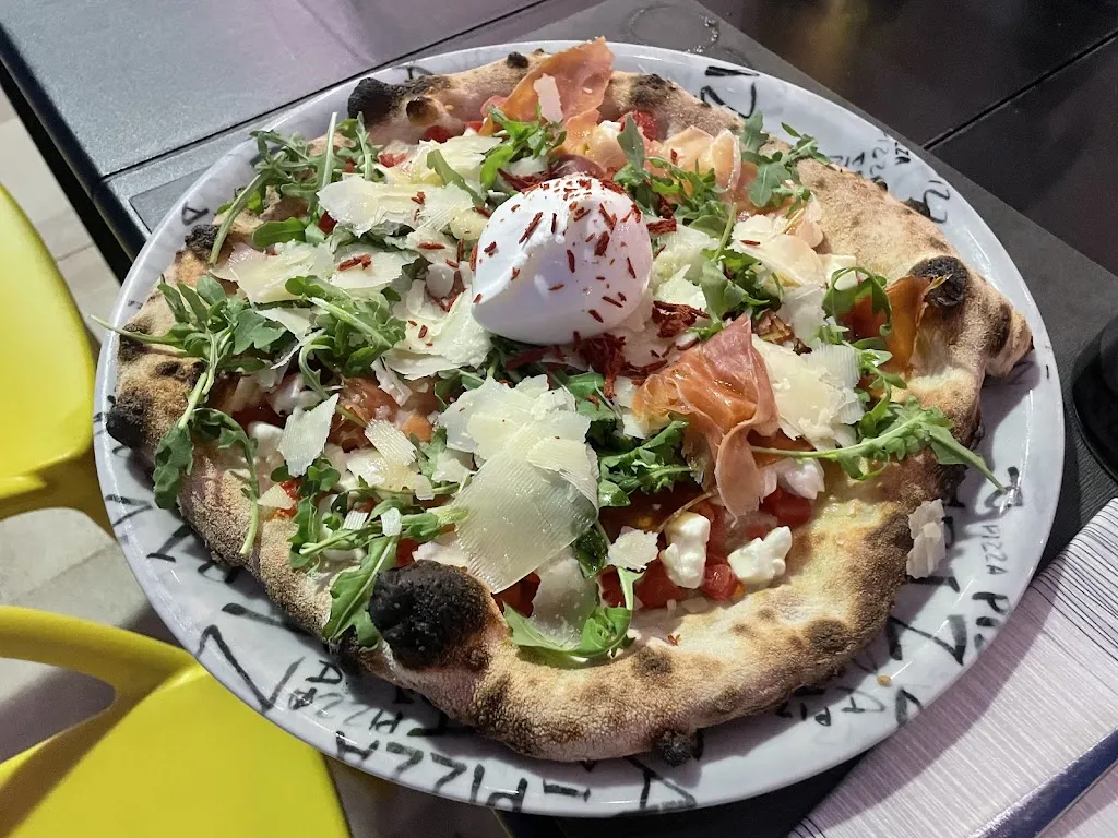 Davide_Rosmarino Pizza & More_Rodi Garganico_review