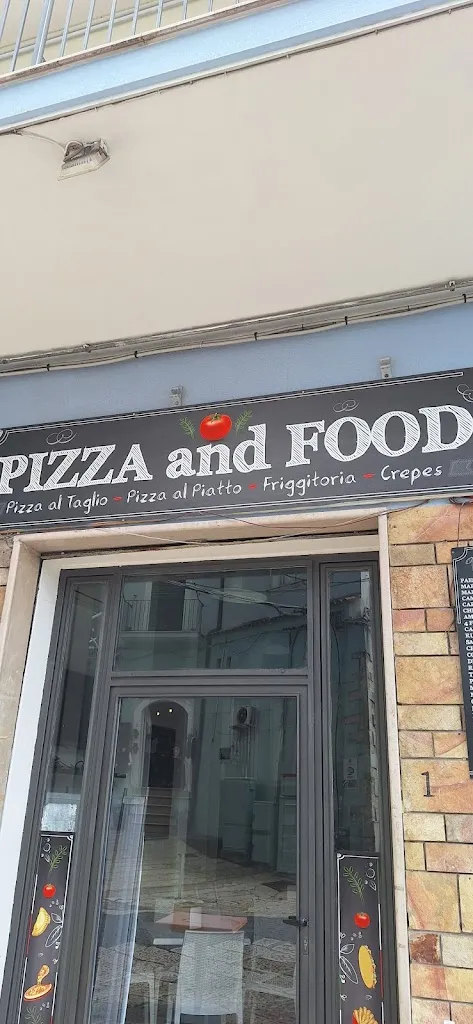 Pizza and food restaurant in Rodi Garganico