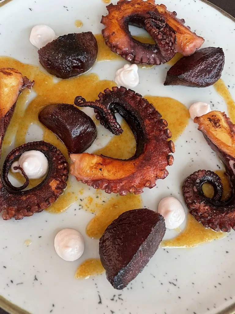 francesco bosco_La Fontana Dei Desideri_Rodi Garganico_review