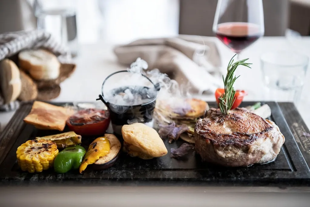 Restaurant Mumant_San Cassiano_slider_image_3