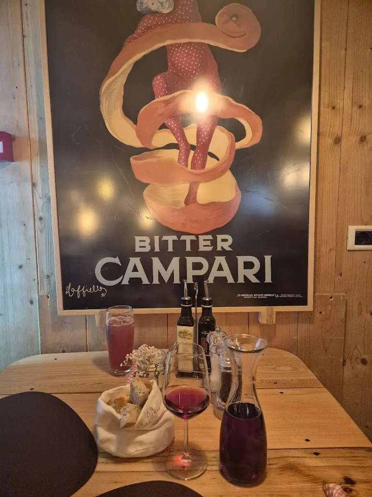 Kalajah567 Tsang_Pizzeria Ristorante Bar La Vedla_San Cassiano_review