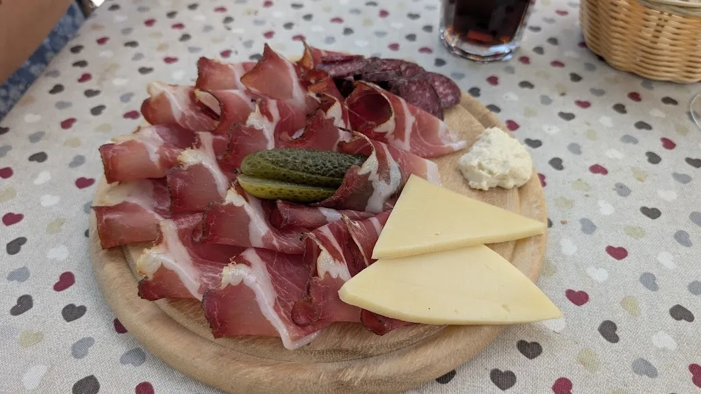 Restaurant Capanna Alpina_San Cassiano_slider_image_3