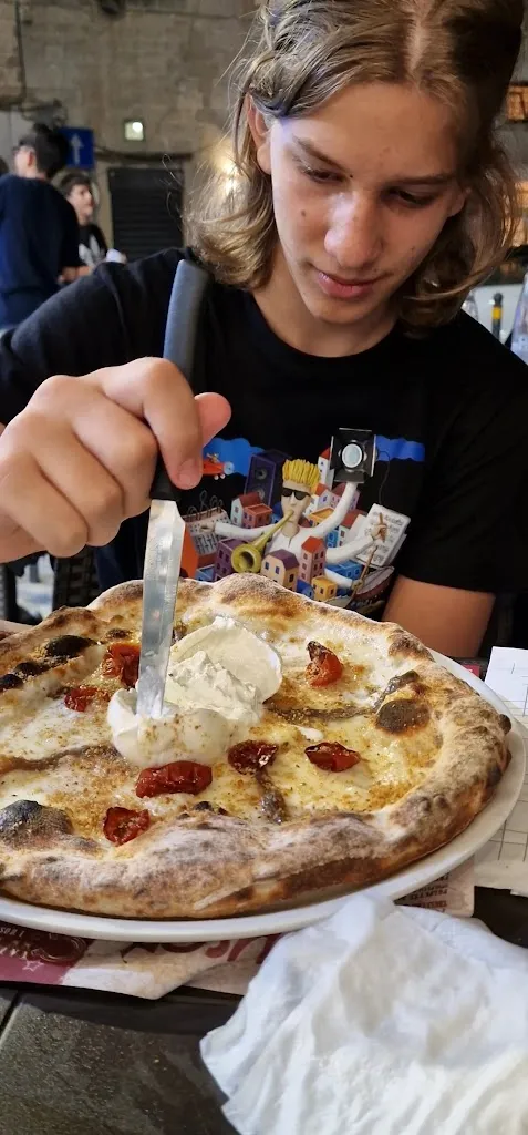 Jackson A-typical trattoria and pizzeria_San Cesario di Lecce_slider_image_2