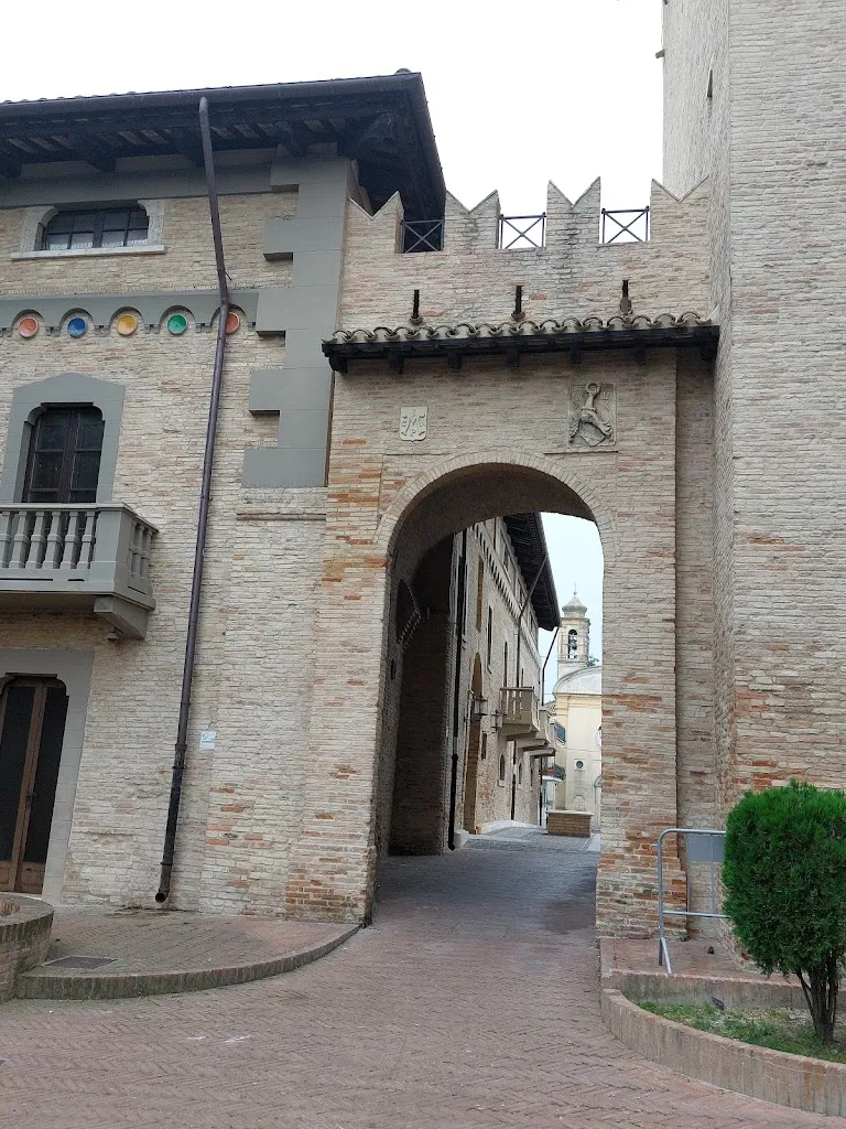 Simona Calia_Castello Marcantonio_Cepagatti_review