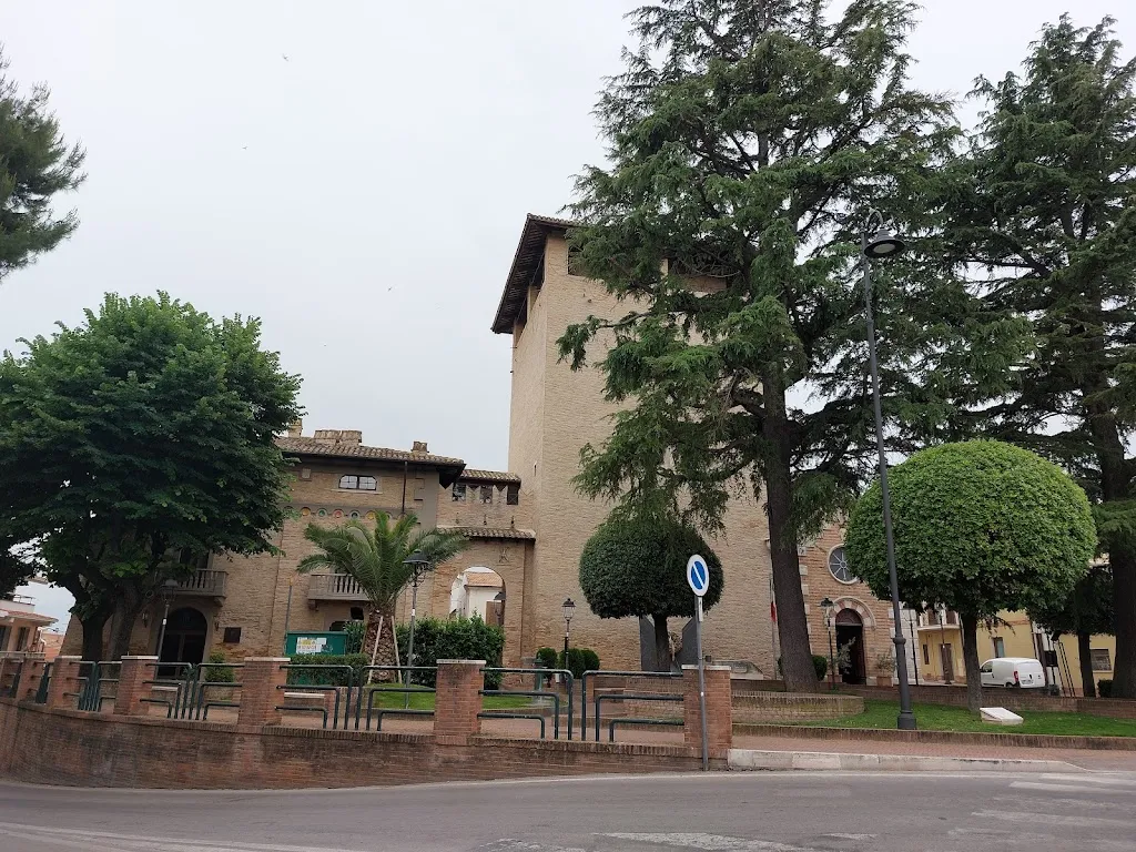 Castello Marcantonio_Cepagatti_slider_image_2