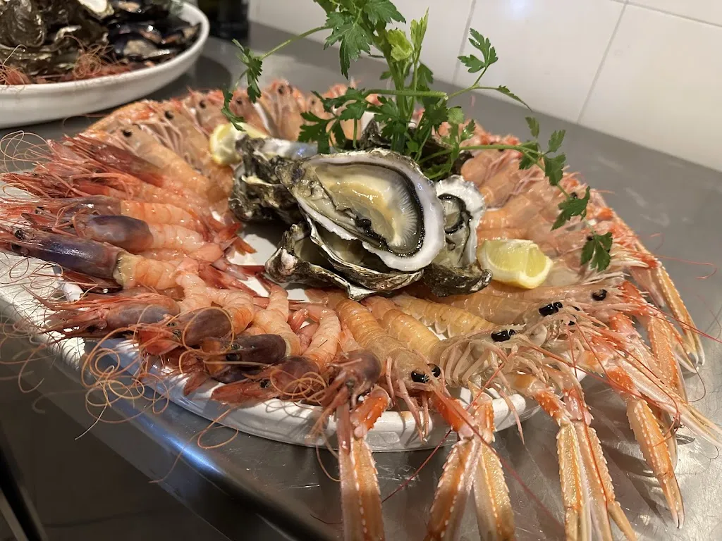 DB10 Risto Pub restaurant in San Donato di Lecce