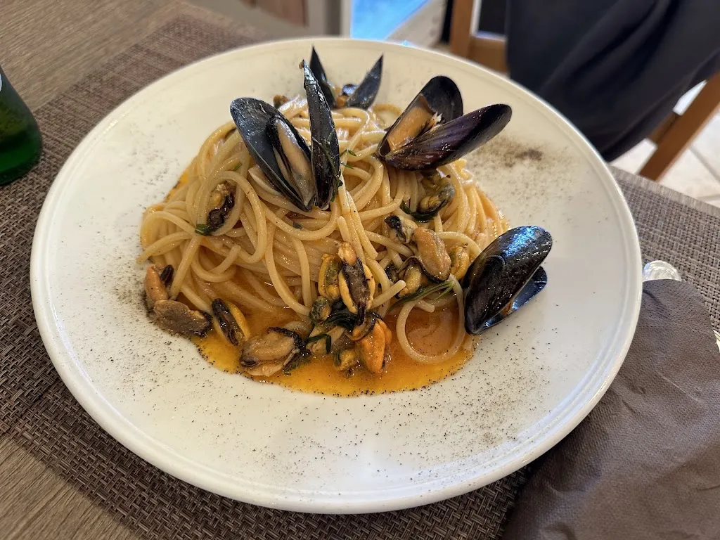 DB10 Risto Pub_San Donato di Lecce_slider_image_2